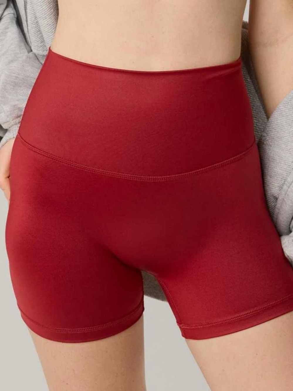OFFLINE By Aerie Goals Gloss 4” Hi-Rise Bike Short in Burgundy (NWT)